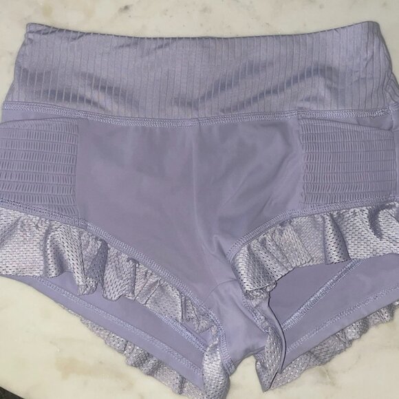Free People Movement Periwinkle Ruffle Set Size M Like NEW! Barely Worn - Picture 3 of 6